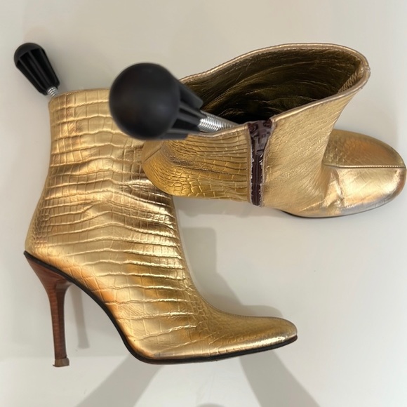 Dolce & Gabbana Shoes - Dolce and Gabbana boots 37.5